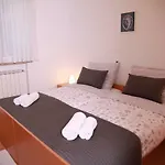 Lili Апартаменты