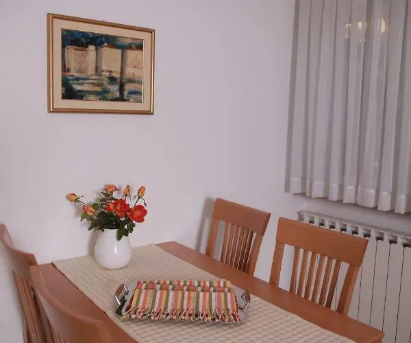 Lili Lejlighed Portorož